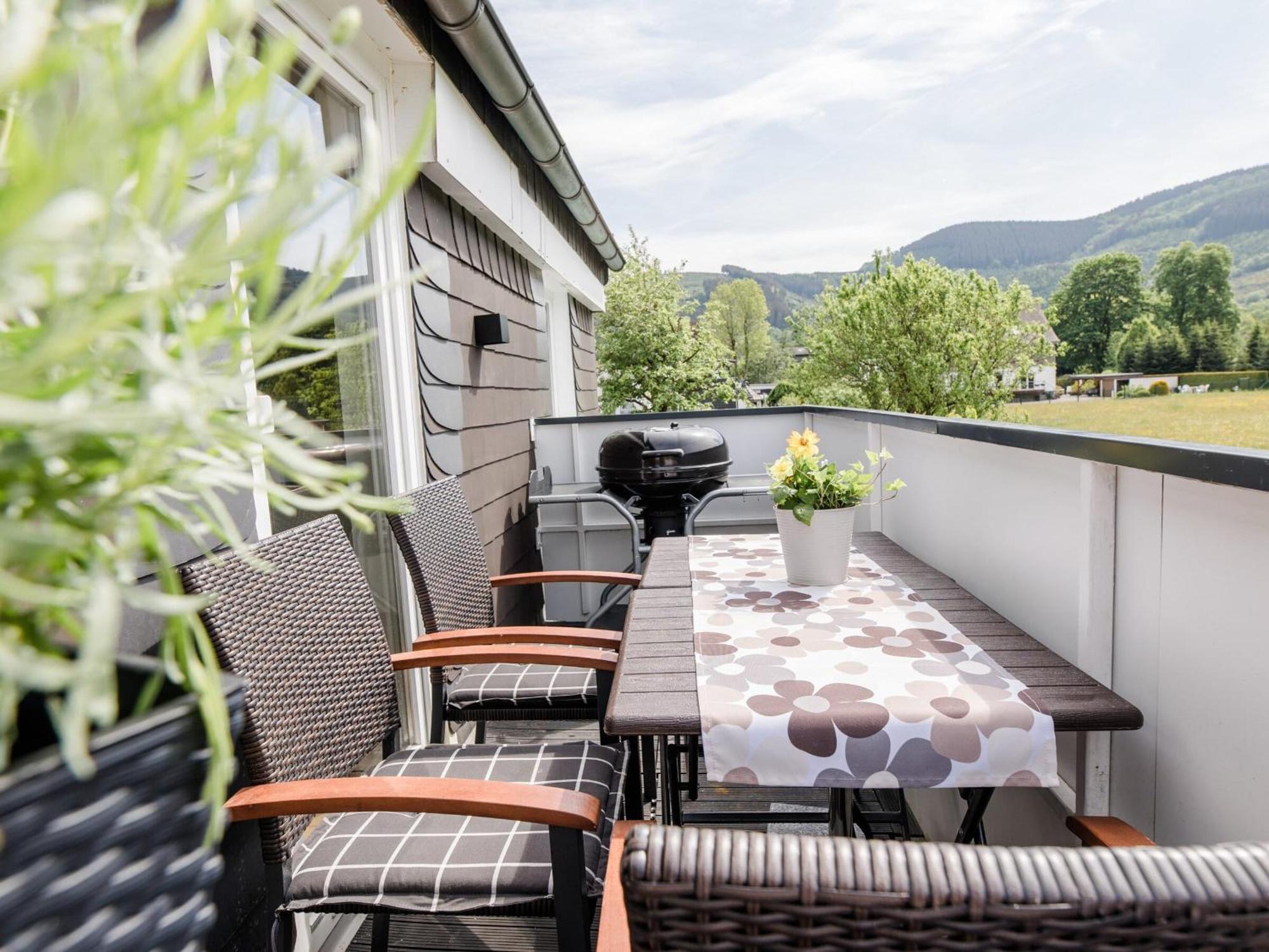 Ferienwohnung Kurparkblicksauerland Леннештадт Екстер'єр фото